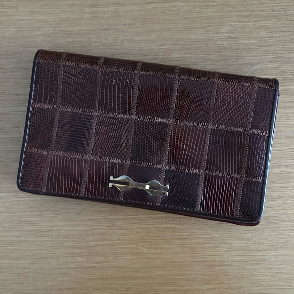 Vintage leather purse